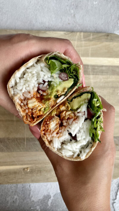 Burrito z kurczakiem i awokado